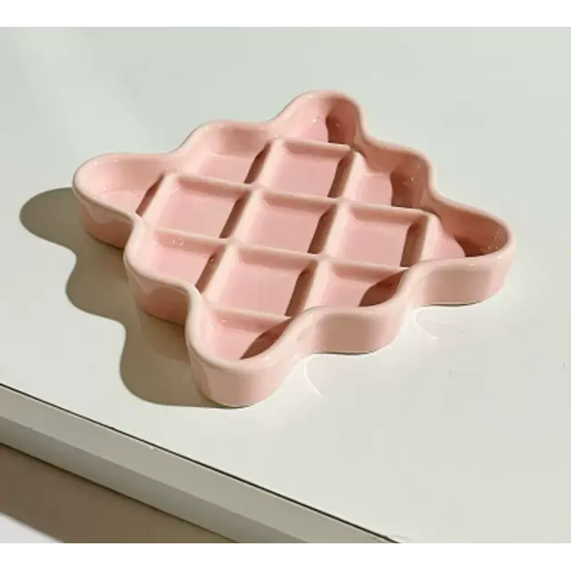 Pink Ceramic Slow Feeder Licking Plate for Cats and Dogs