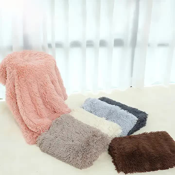 Fluffy Pet Blankets-Soft Faux Fur, Red image 2