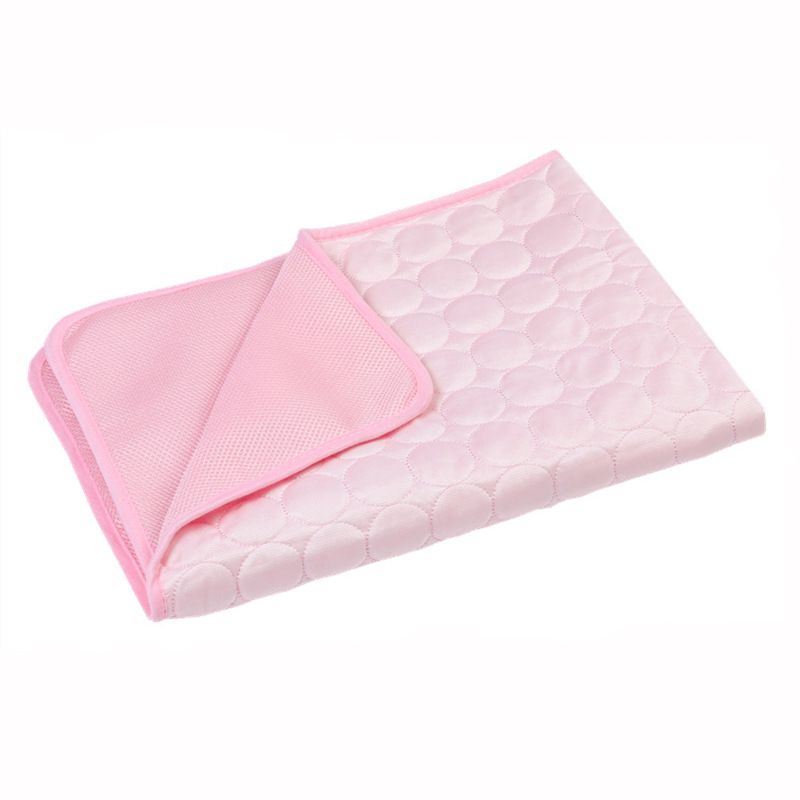 Pet Cooling Mat with Circular Quilted Pattern image 13