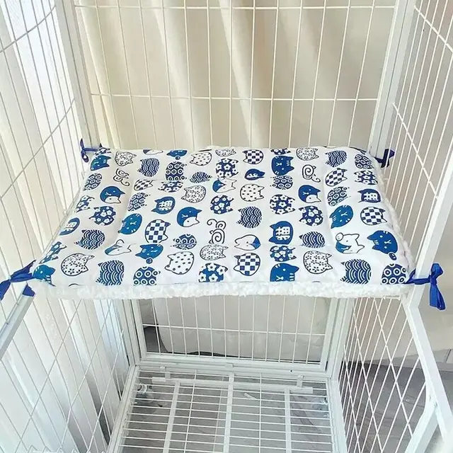 Tie-On Cat Cage Platform Pad - Blue cat pattern on white background (30x50cm)