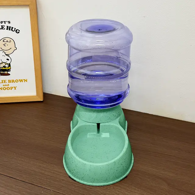 Green Automatic Pet Feeder and Drinker Combo for Cats and Small Dogs - 2 in 1…