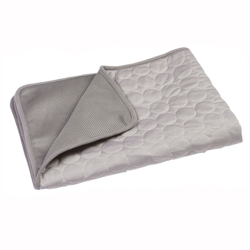 Pet Cooling Mat with Circular Quilted Pattern image 11