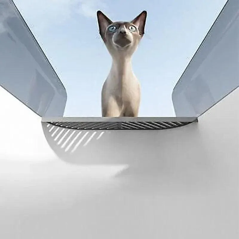 Litter Tray Box with Splash Guard and Wide Opening for Cats Open Top Design - Grey image 4