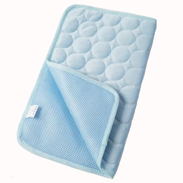 Pet Cooling Mat with Circular Quilted Pattern, Light Blue, 2XL